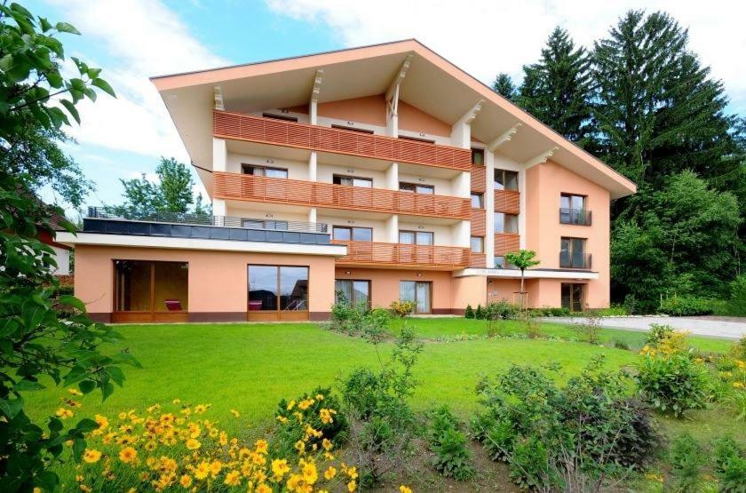 Alpe-Adria Apartments Chanel Top12 Oberaichwald  Exterior foto